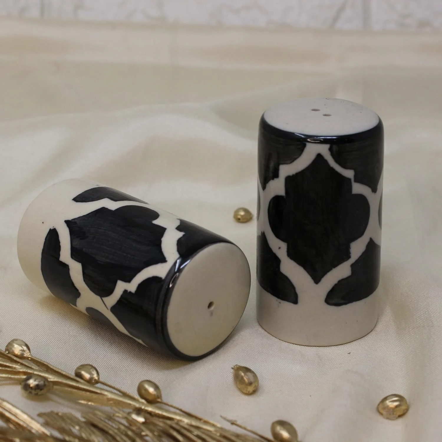 Black Moroccan Ceramic Salt & Pepper Shaker Set For Kitchen & Dining Table | 1 Salt Shaker + 1 Pepper Shaker - 2 Pieces, 80ml Each - Image 4