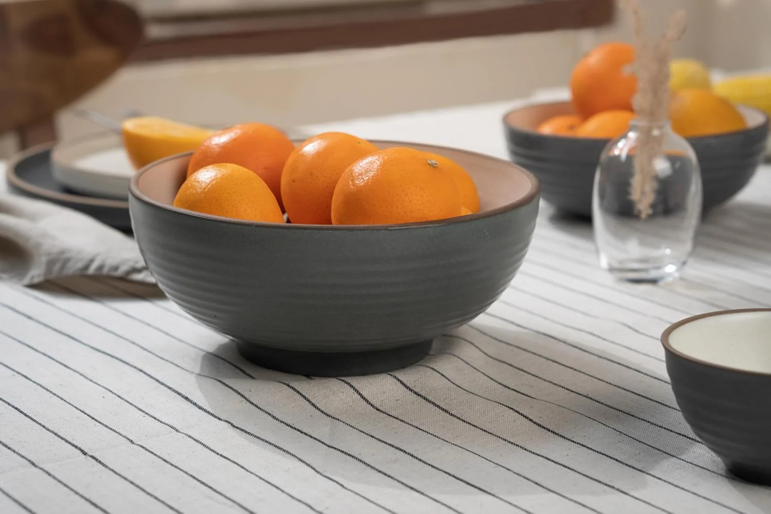 Ceramic Large Serving Bowls Set Of 1 Pc - 1500ml, Grey White | Premium Ceramic Bowls - Microwave Safe Bowls | Ceramic Bowl With Glossy Finish - Large Size Bowl - Image 2