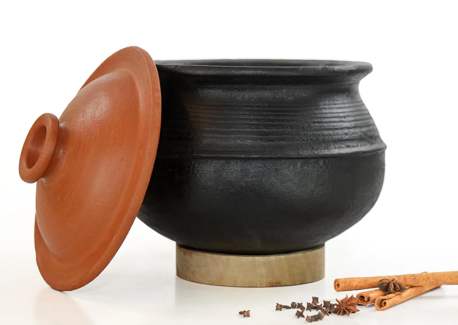 Deep Burned Uncoated Clay Rice Pot With Lid Or Mitti Handi With 2 Wooden Spatulas Complimentary For Cooking & Serving - Black, 3 Liters | Pre-Seasoned Mud Pot - Unglazed, Double Fired, Hand Crafted - Image 2