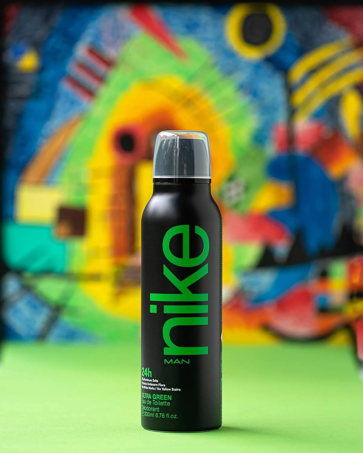 Nike Ultra Blue, Spicy Attitude, Urban Wood & Ultra Green Eau De Toilette Man Deodorant 800ml 27.0 Fl.oz. Pack Of 4 | Perfect Gift Set - Image 4