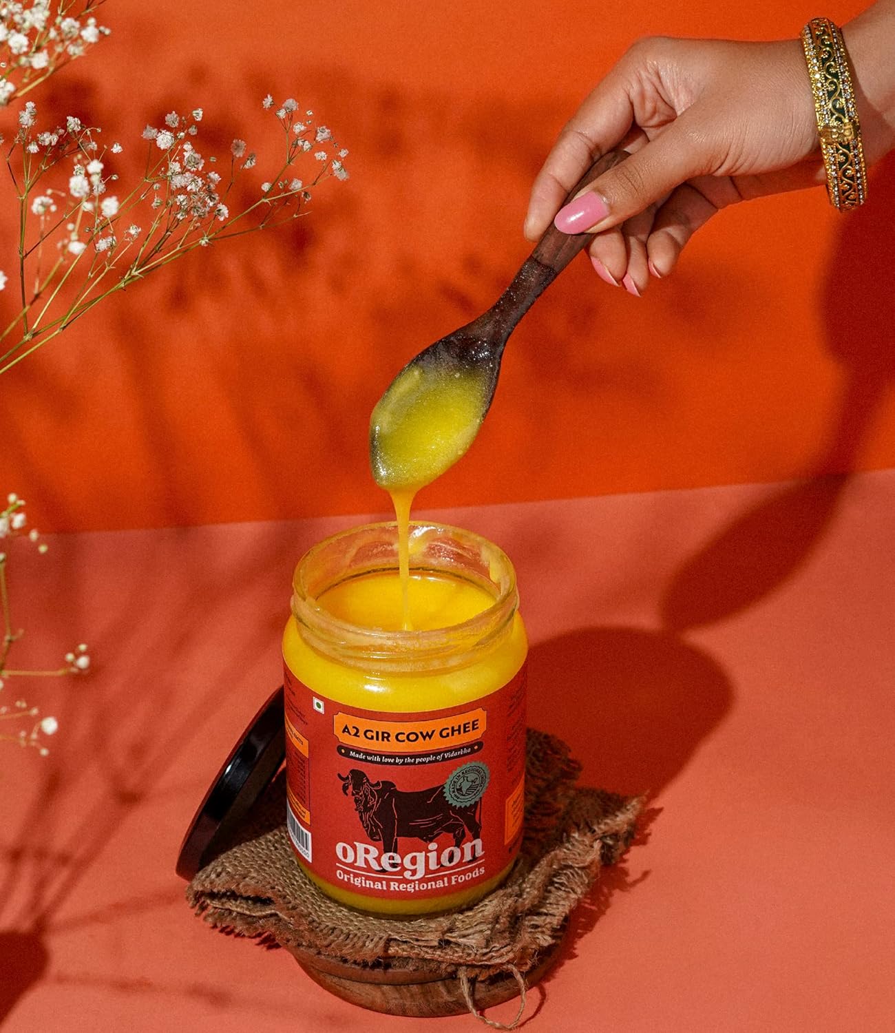 Premium A2 Gir Cow Ghee By oRegion | Delicious & Nutritious Healthy Desi Cow Ghee Good For Enhances Brain Function | (1 Litr) 33.8 Ounce | Jar Pack - Image 3