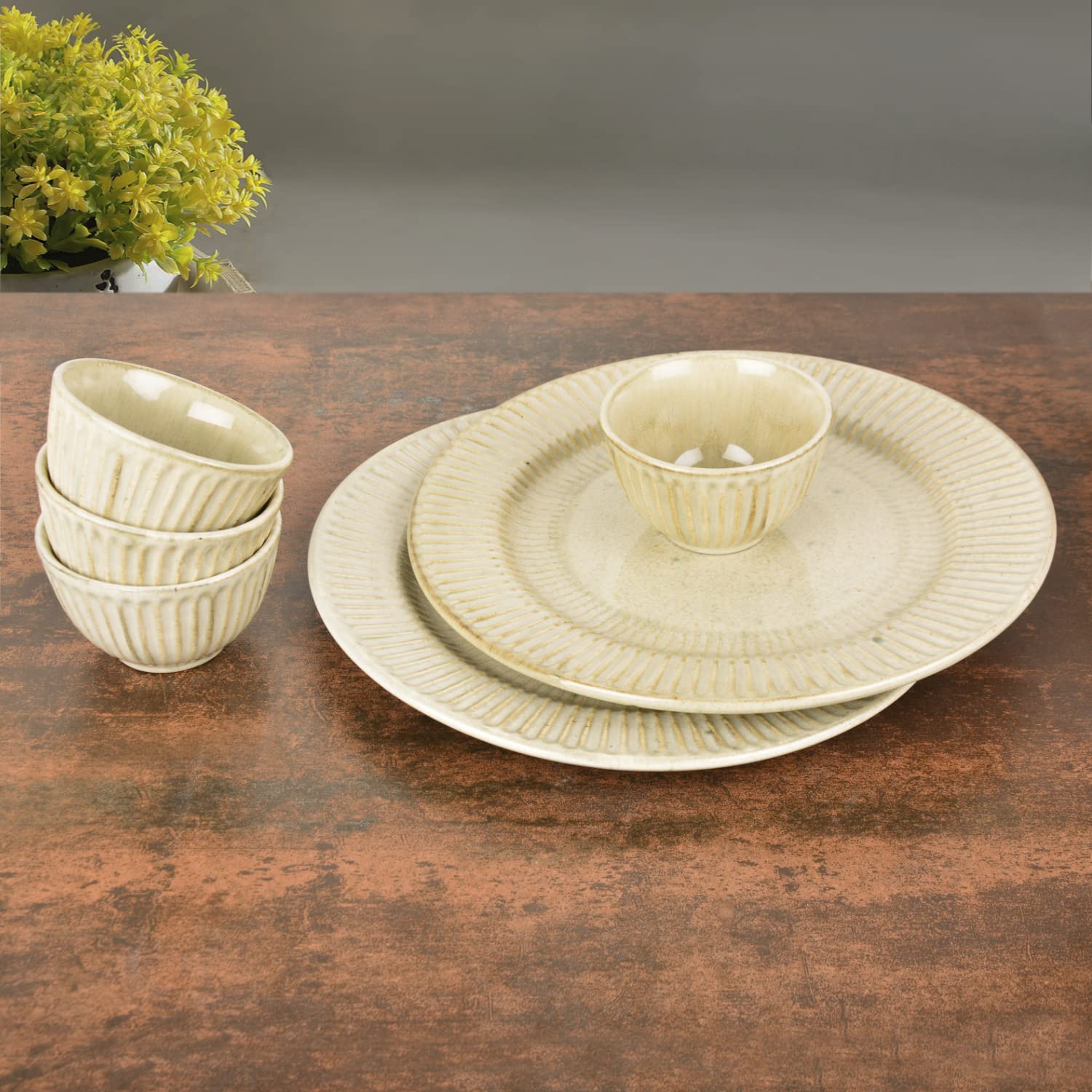 Ribbed Ceramic Dinner Serving 2 Plates With 4 Dinner Bowls Set Of 6 - Ivory, Plate Diameter: 10 Inches - Dazzling Riviera - Image 2
