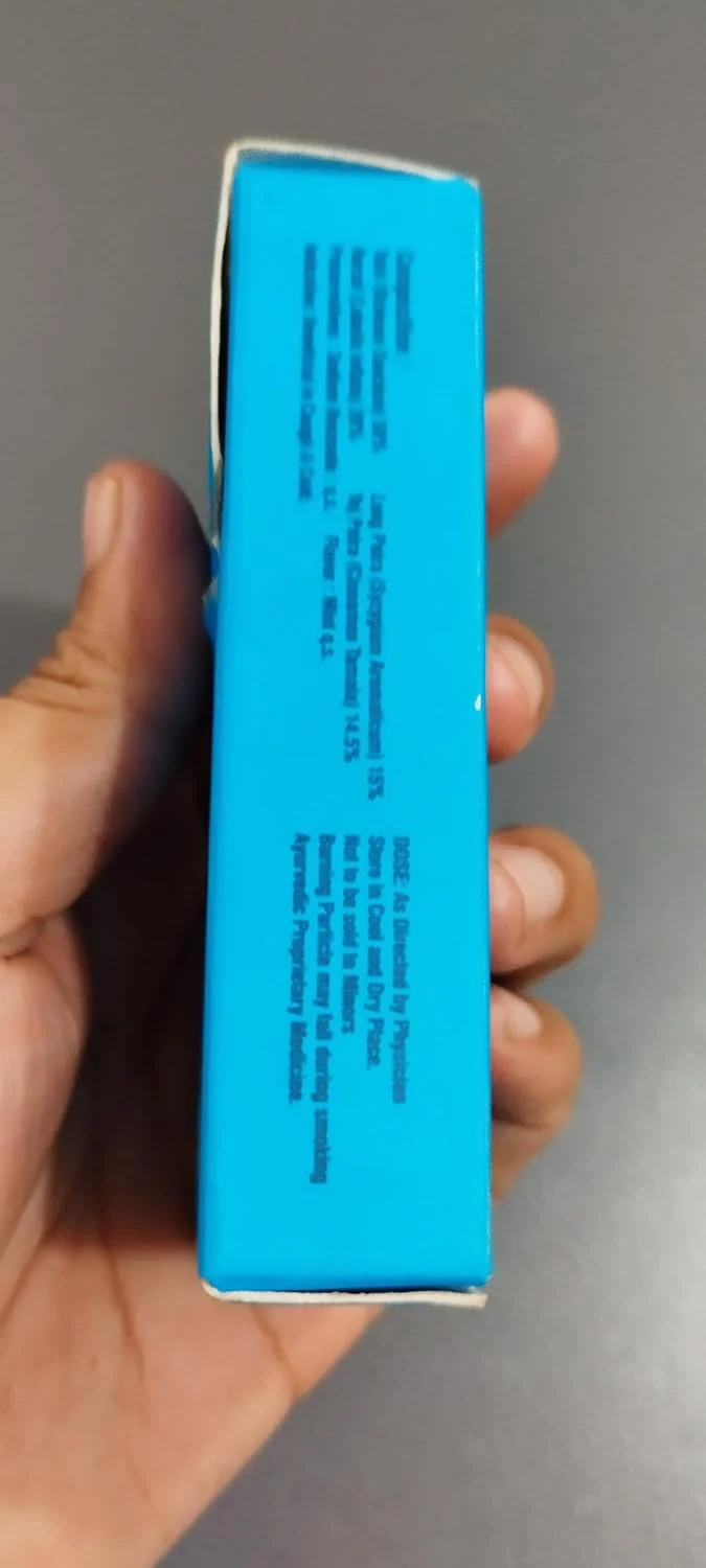 Royal Swag Nicotine And Tobacco Free Ayurvedic Cigarette Combo - 30 Stick With Shot (Frutta, Clove & Mint- Each 10 Stick, Shot - 1) - Image 4